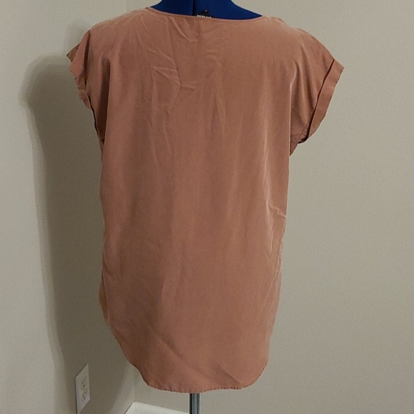 Express Rose Shirt Large - Picture 2 of 3